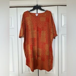 Medium Lularoe Irma Tunic